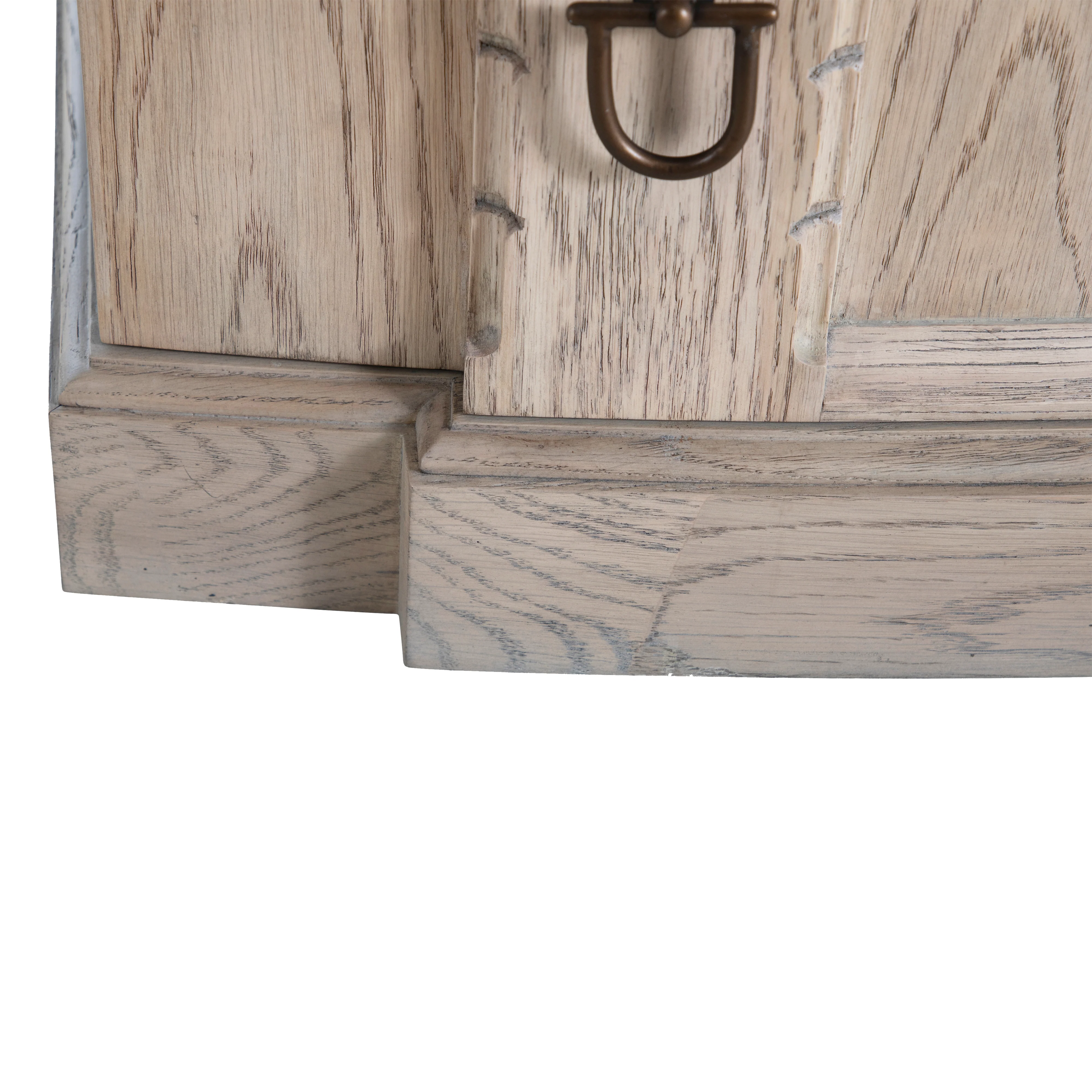 Antonio Chest - Image 21