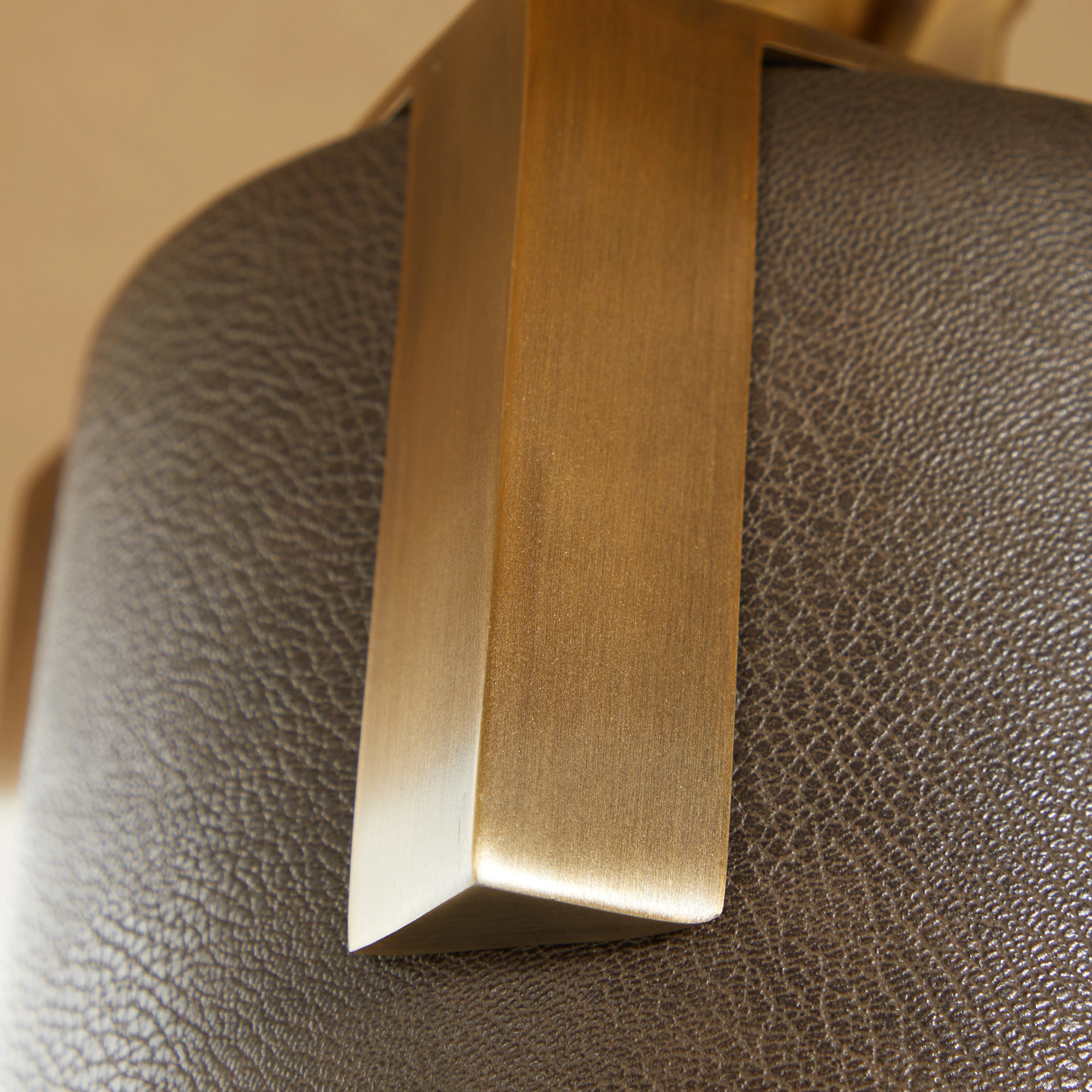 Bronx Table Lamp - Image 11