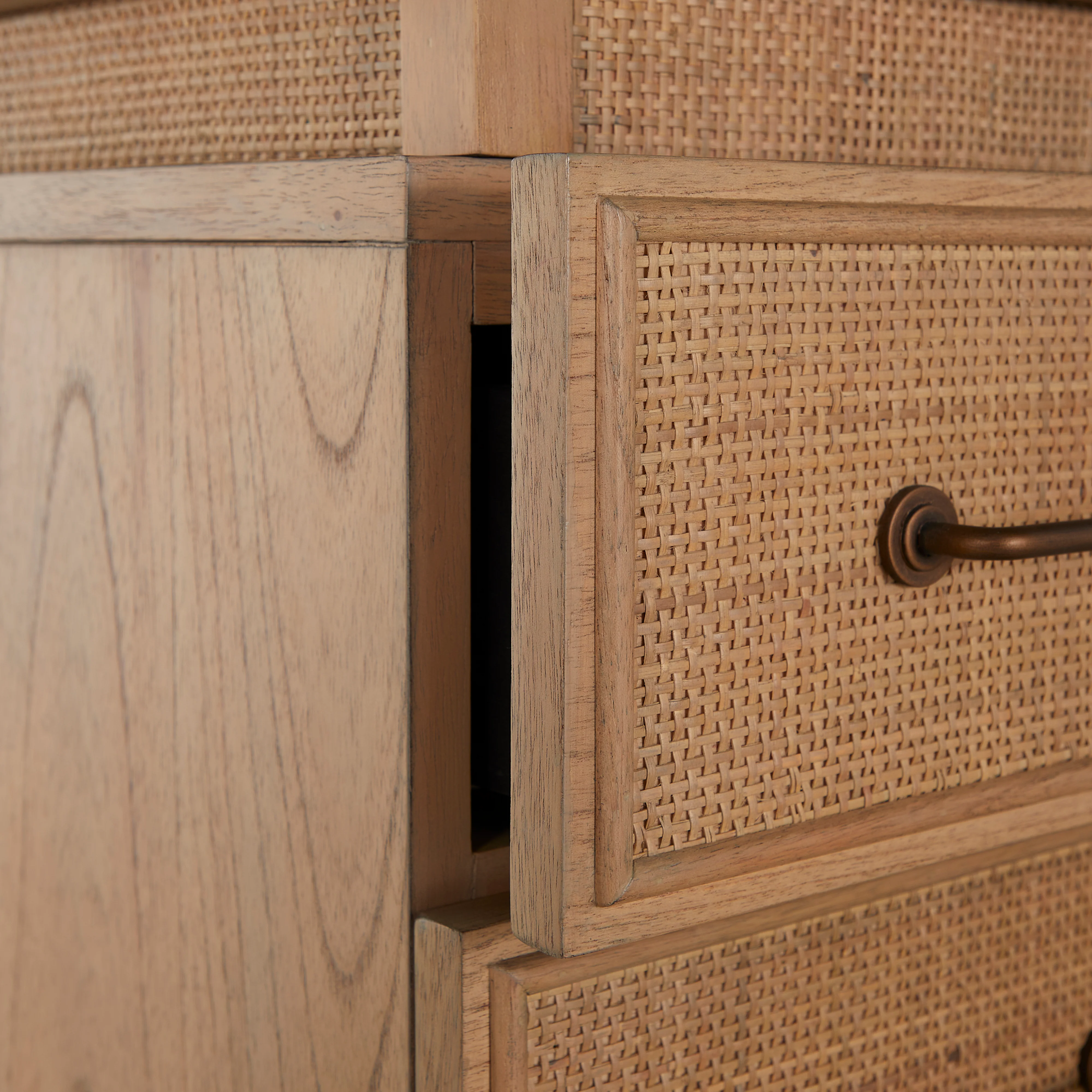 Elsa Desk - Image 28