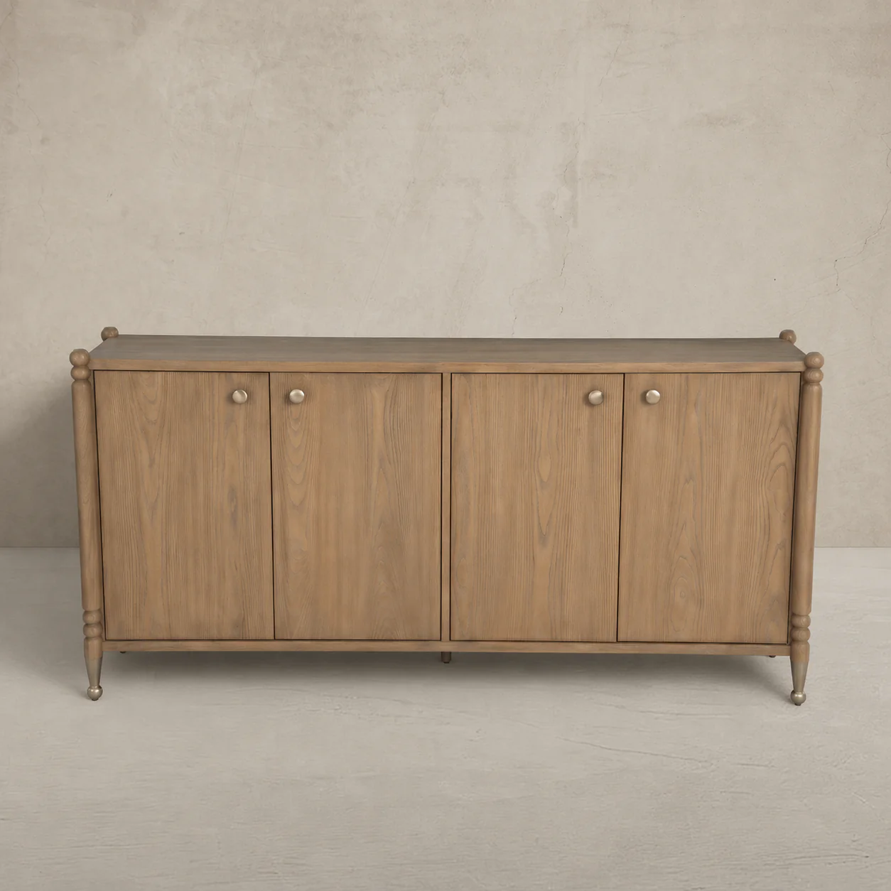 Mira Sideboard