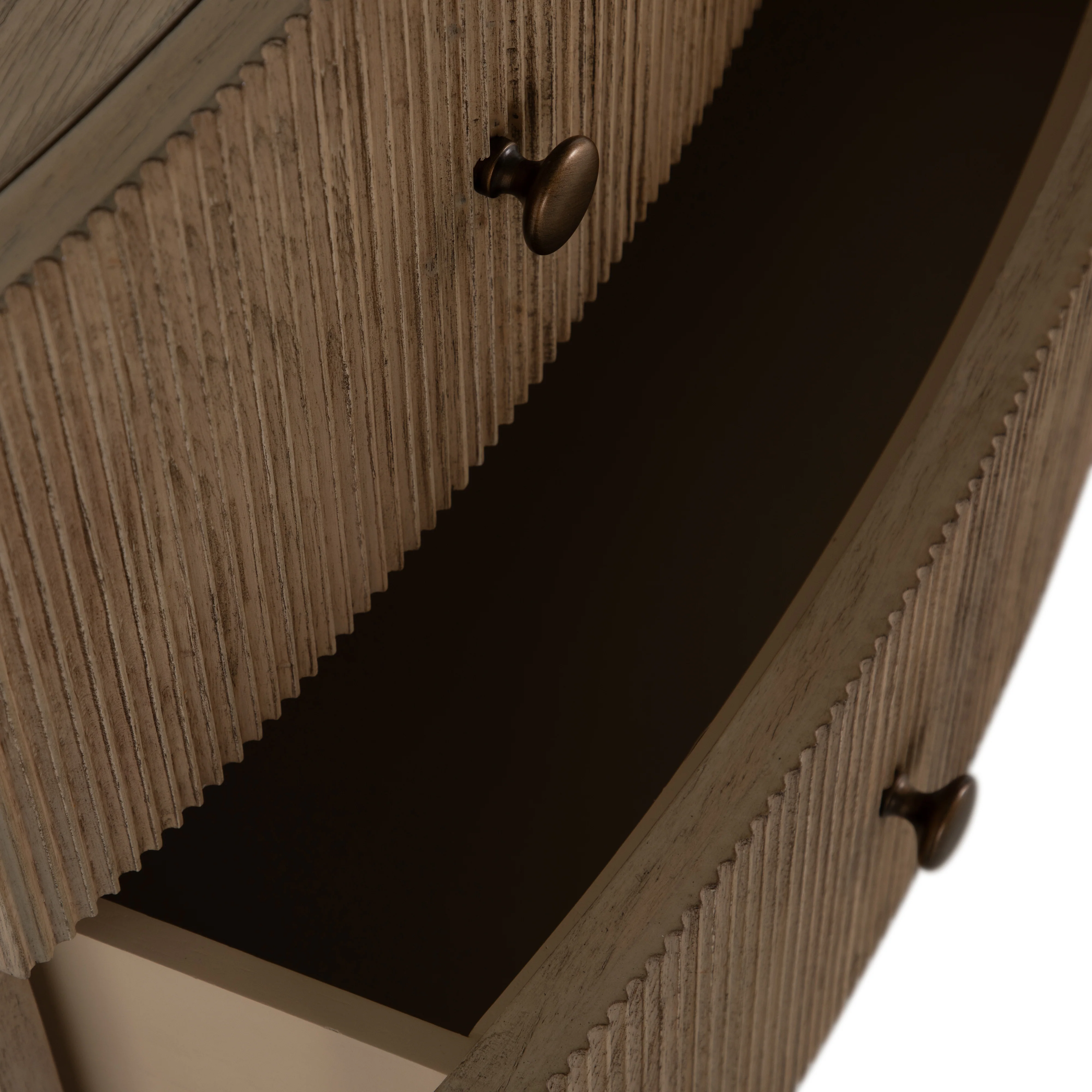 Princeton Dresser - Natural - Image 10