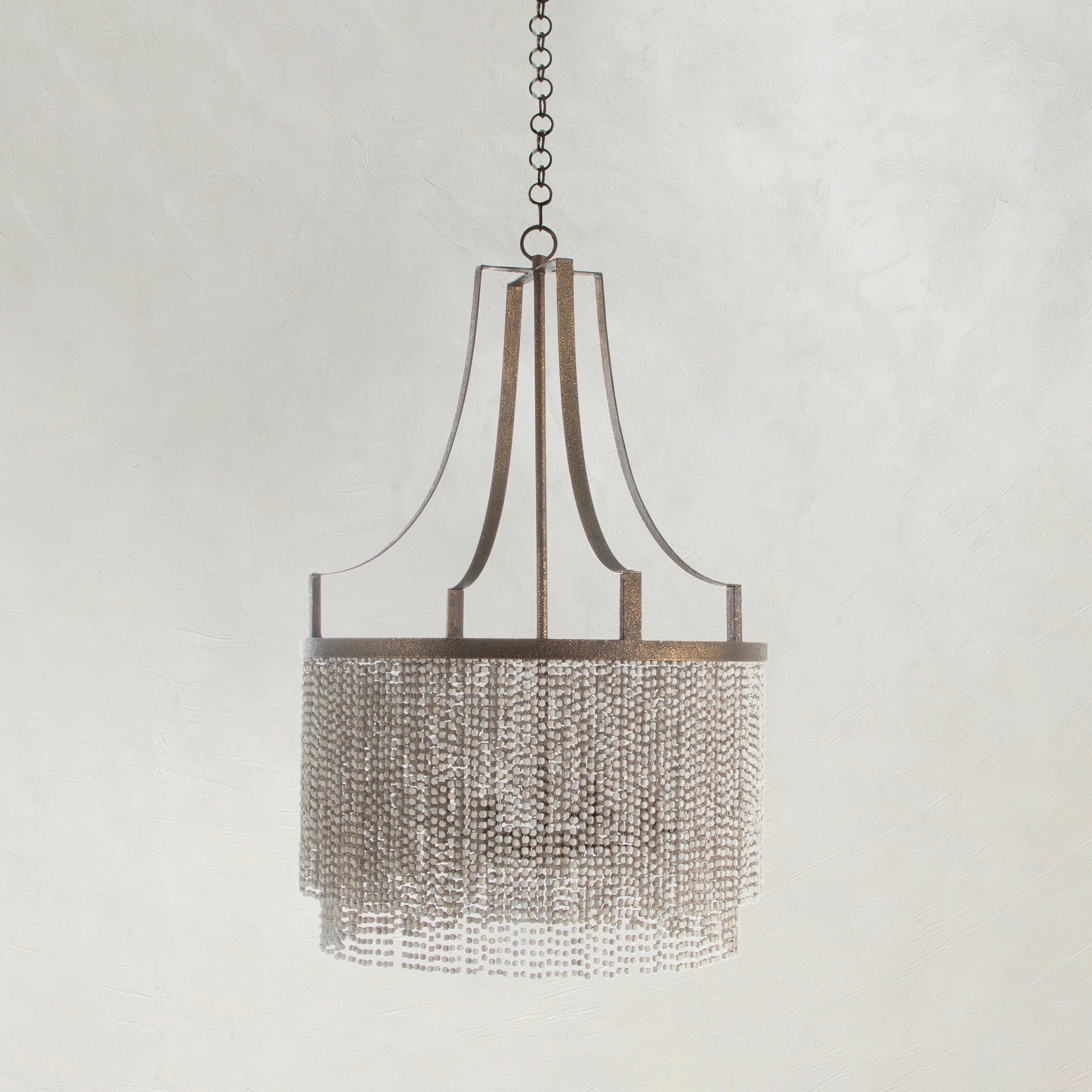 Tamara Chandelier